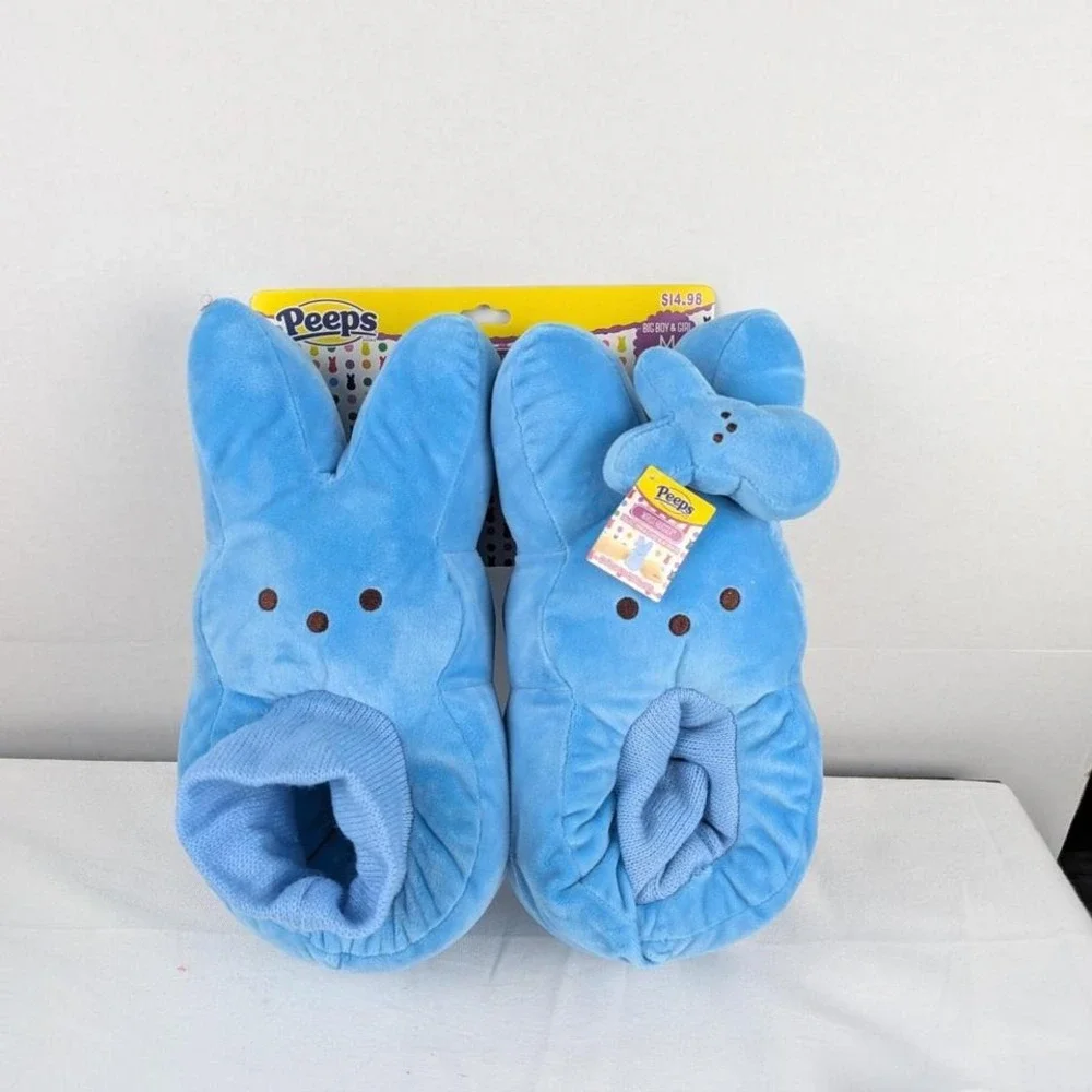 NWT PEEPS  BIG BOY & GIRL SLIPPERS AND WRIST HUGGER SIZE MEDIUM‎ 13-1